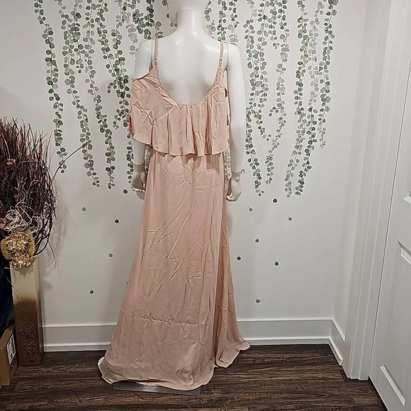 Show Me Your MuMu Caitlyn Ruffle Maxi Dress Size L - Picture 9 of 9